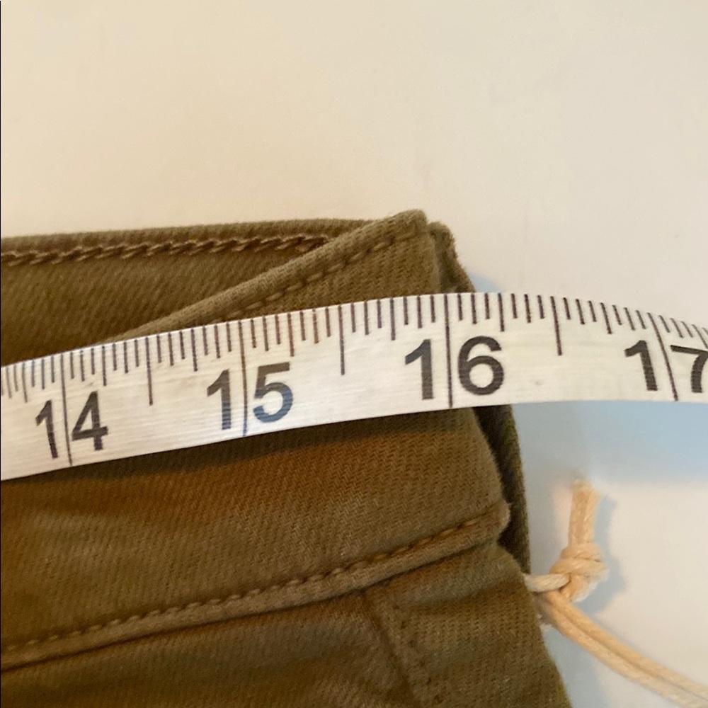Mother Denim The Insider Crop Step Fray Olive/Fir Green Jeans size 32 NWT - Picture 7 of 17